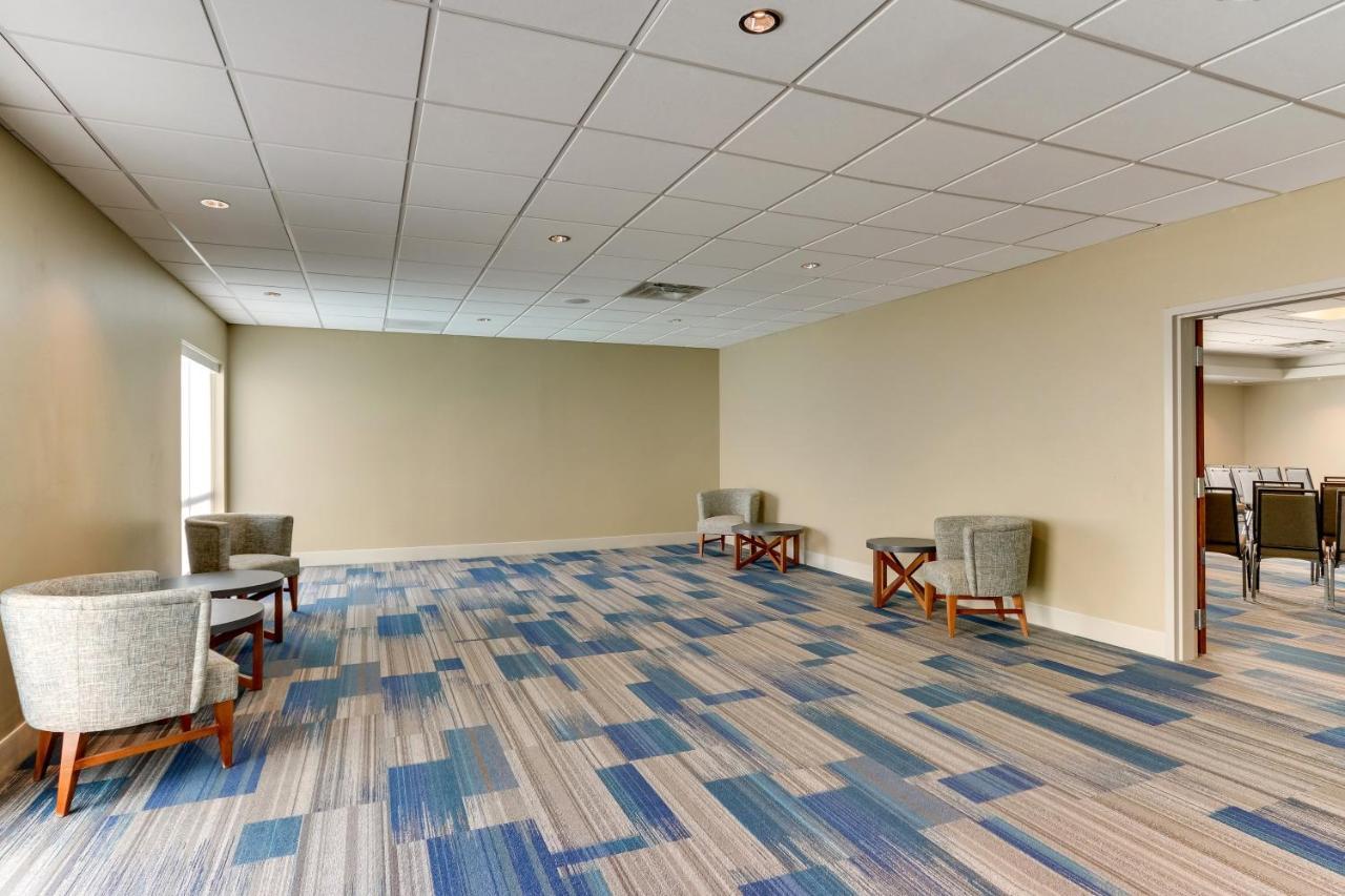 Holiday Inn Express & Suites - Dawsonville By Ihg Exterior photo