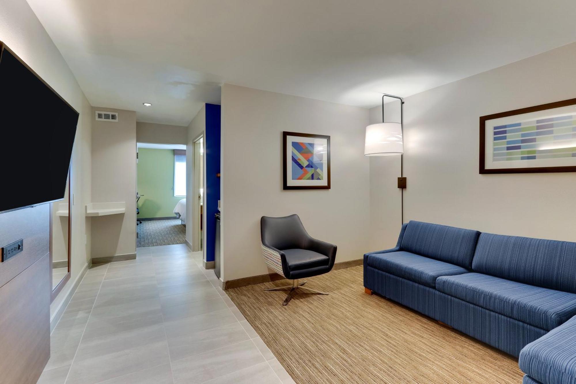 Holiday Inn Express & Suites - Dawsonville By Ihg Exterior photo